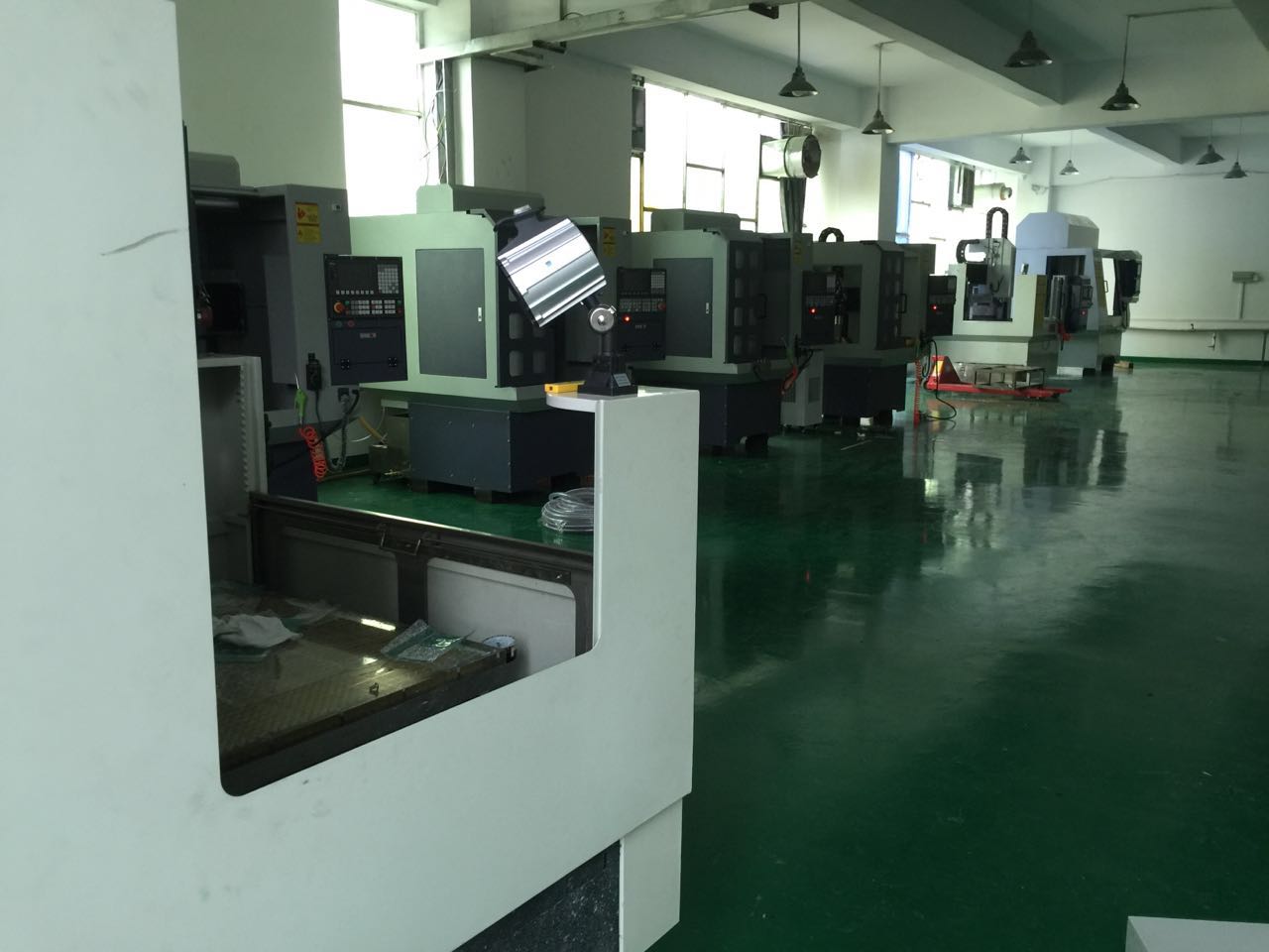 深圳精雕   CNC新車間加工樓已建好！ 產量預達到季度100臺
